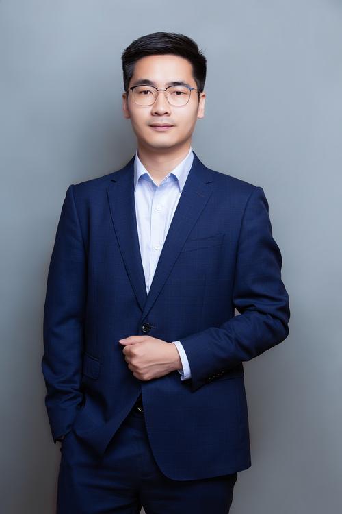 邹杰 联合创始人 & 首席运营官